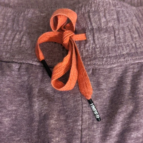 Under Armour women's workout pants - Picture 3 of 5